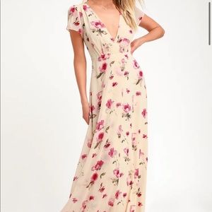 Lulu’s Floral Long Dress